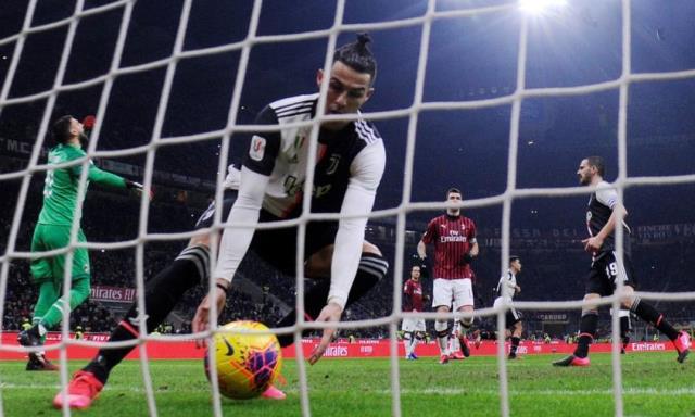 Penalti Ronaldo, Batalkan Kemenangan Milan Penalti Ronaldo, Batalkan Kemenangan Milan