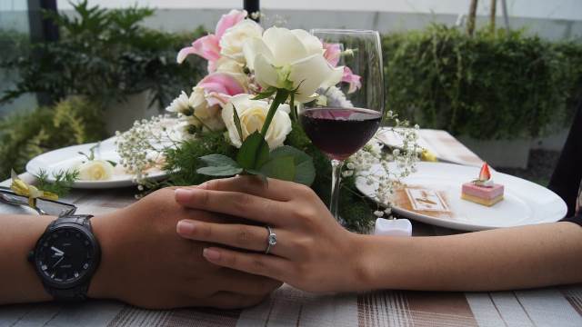Mau Merayakan Valentine ? Artotel Group Punya Promo ‘’Love On The Weekend’’