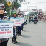 Anak Dibonceng Wajib Pakai Helm