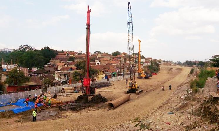 Proyek KCIC Terganjal IMB