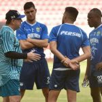 Robert Klaim Lini Belakang Persib Sudah Stabil