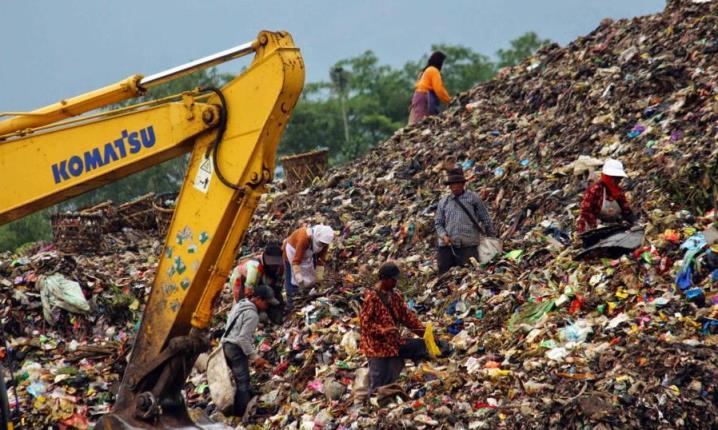 Pengelolaan TPA Sarimukti Selesai 2023