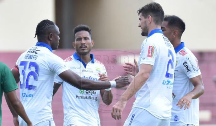 Robert: Serangan Persib Semakin Berbahaya