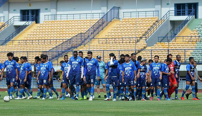 Siapa Kapten Persib Musim 2020? Ini Jawaban Robert