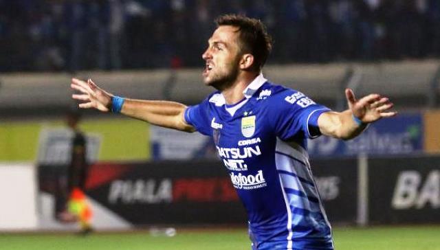 Spaso Kirim Kode Merapat ke Persib  