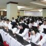 Ratusan pelamar Calon Pegawai Negeri Sipil (CPNS) serius mengikuti Seleksi Kompetensi Dasar (SKD). Untuk lolos ketahap selanjutnya
