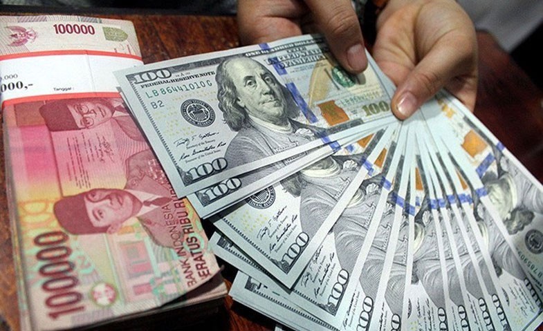 Nilai Tukar Rupiah Terjun Bebas, Tembus Sampai Rp 16.000 per Dolar AS