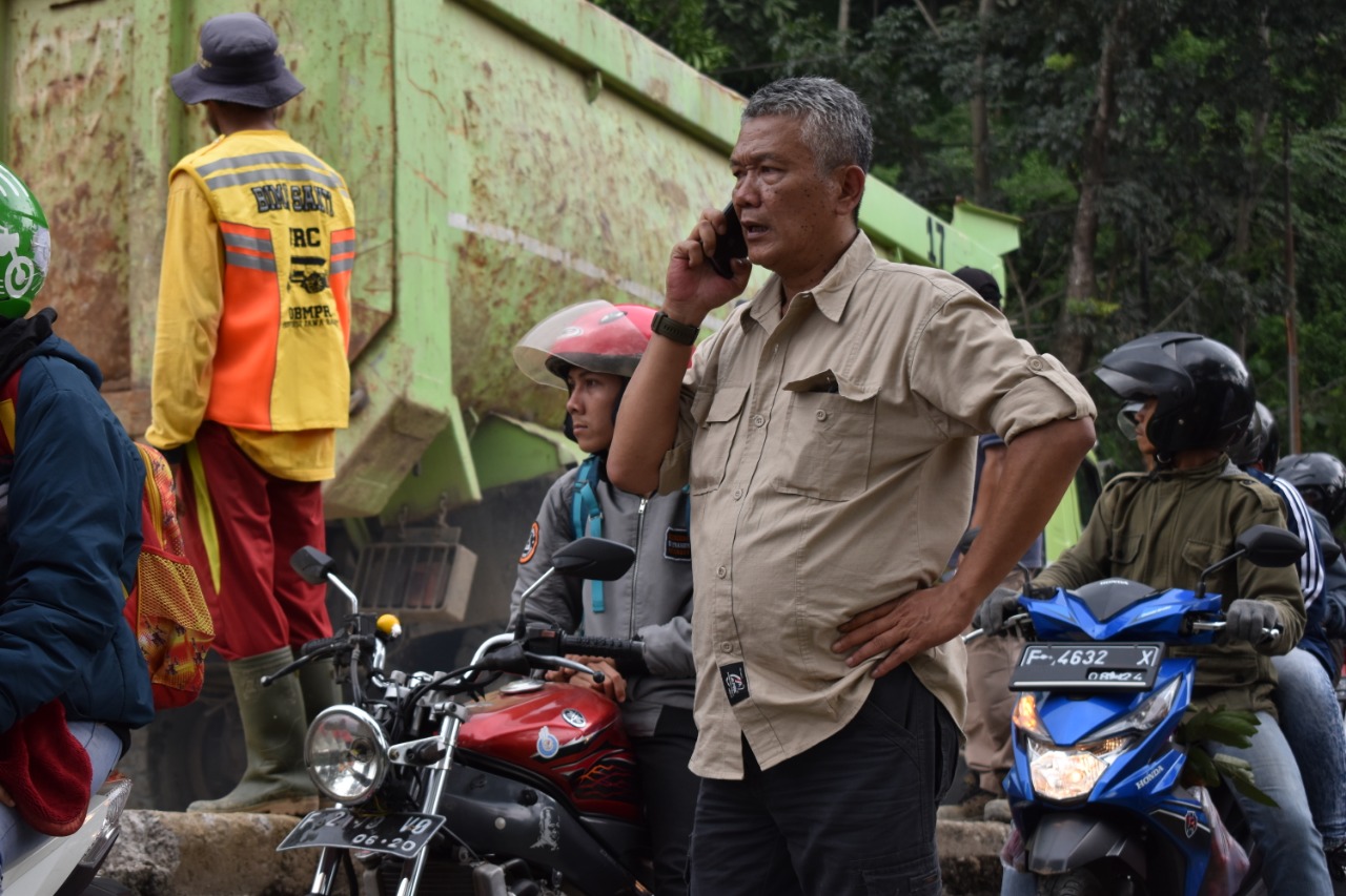 Aktivitas Tambang PT Bogor Mineral Menimbulkan Pergeseran Tanah, Dinas ESDM Jabar Langsung Bertindak Tegas Aktivitas Tambang PT Bogor Mineral Menimbulkan Pergeseran Tanah, Dinas ESDM Jabar Langsung Bertindak Tegas