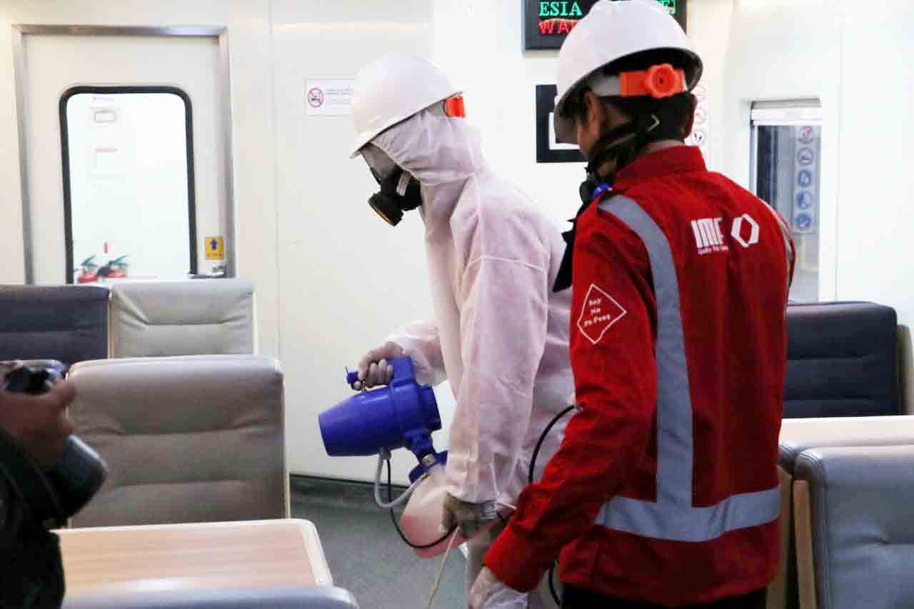 PT KAI Daop 2 Terapkan Sterilisasi untuk Menghambat Penyebaran Virus Corona