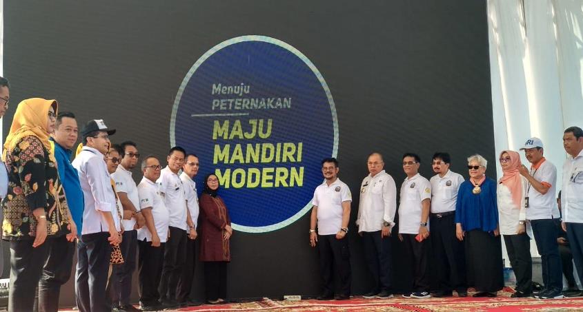 Dukung Kemajuan Peternak Domba Indonesia, bank bjb Selenggarakan Pelatihan Klaster Peternak Domba Kambing Indonesia dan Salurkan KUR bagi Peternak Domba