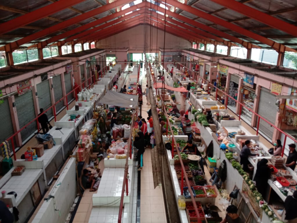 Pasar Tradisional di Cimahi Dibatasi Jam Operasionalnya Pasar Tradisional di Cimahi Dibatasi Jam Operasionalnya