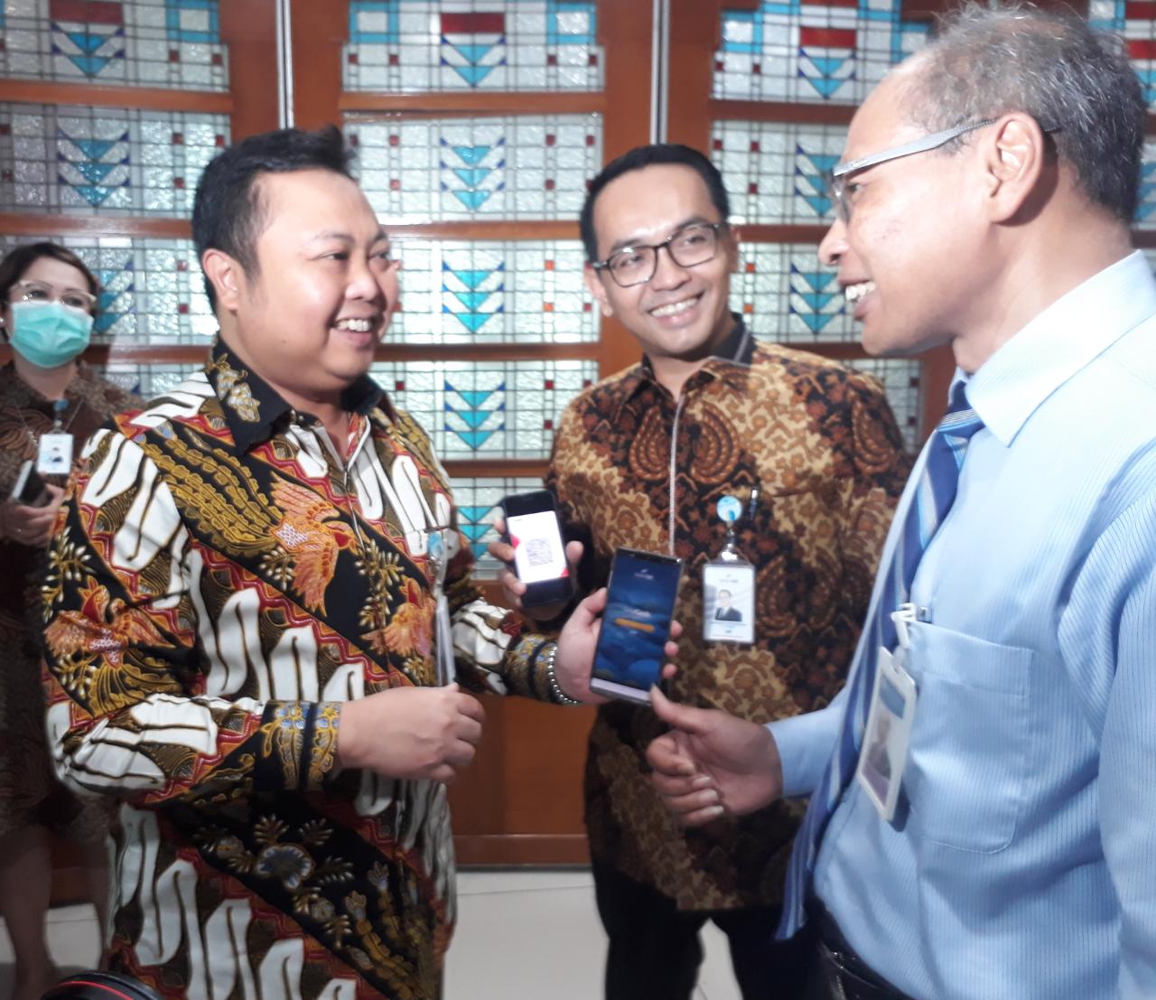 Bank bjb Perkenalkan QRIS agar Berikan Kemudahan Bertransaksi Digital