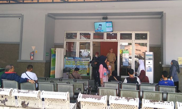 Jam Besuk RSUD Cibabat Cimahi Sementara Ditutup, Pasien Hanya Boleh Ditunggu Satu Orang
