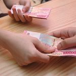 Waspada Tiga Penularan COVID-19, Salah Satunya Bisa dari Uang