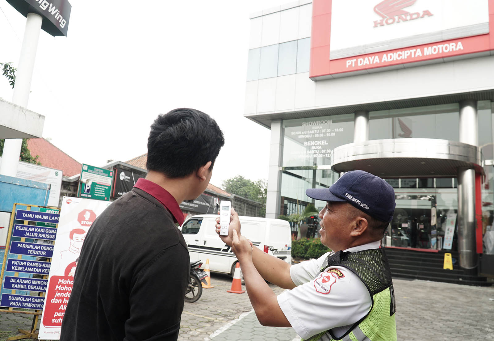Cegah Penyebaran Korona, Penumpang Langsung Diperiksa Kesehatan saat Masuk Garut