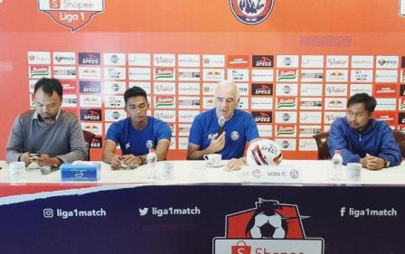 Gomez Akui Persib Bermain Baik Bisa Jungkalkan Timnya