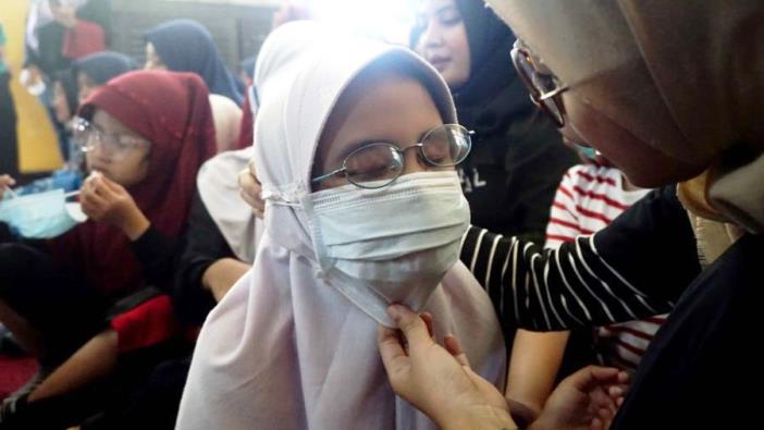 Hindari Penyebaran Corona, Puluhan Siswa SLBN A Pajajaran Dibekali Pencegahan