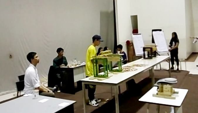 Science Club SMP PGII Tambah Percaya Diri Siswa