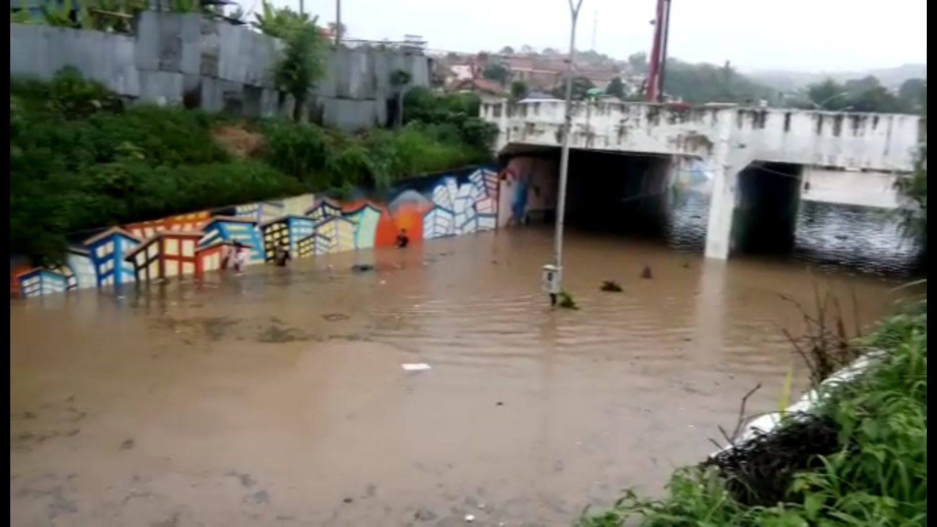 Hujan Deras, Underpass Padalarang Kebanjiran