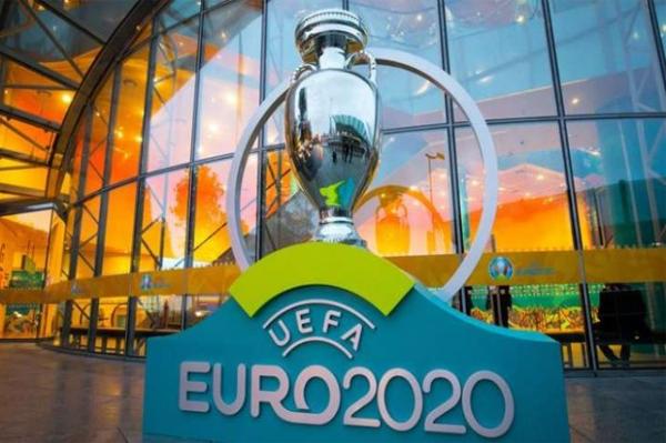Euro 2020 Resmi Ditunda Hingga 2021