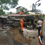 Rem Blong, Truk Pengangkut Pupuk Hantam Pengendara. Dua Orang Tewas Seketika