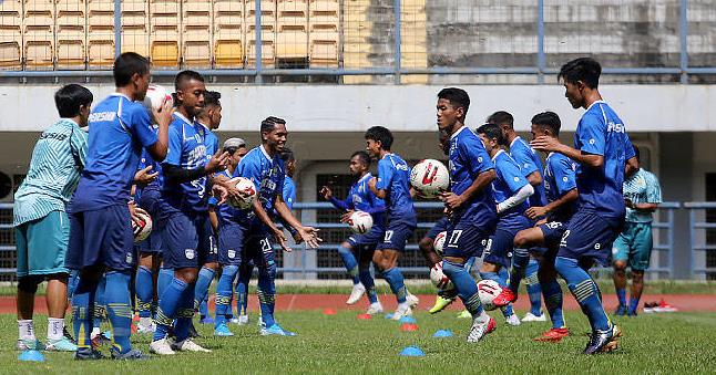 Boyong 20 Pemain, Persib Siapkan Skuad Terbaik Boyong 20 Pemain, Persib Siapkan Skuad Terbaik