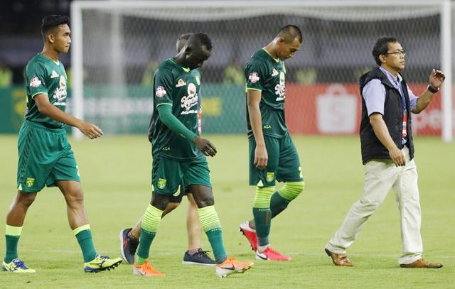 Ditahan Imbang, Persebaya Harus Bangkit Lawan Persija Ditahan Imbang, Persebaya Harus Bangkit Lawan Persija