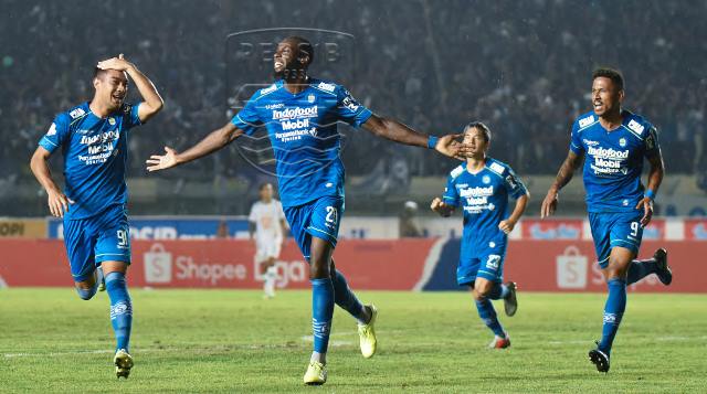 Persib Kehilangan Momentum Positif