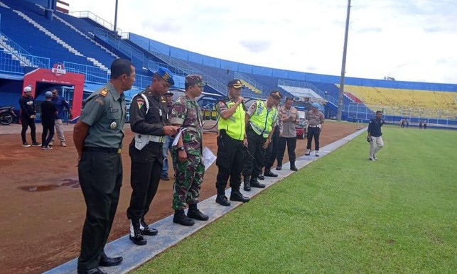 1.700 Personel Amankan Laga Arema FC Vs Persib 1.700 Personel Amankan Laga Arema FC Vs Persib