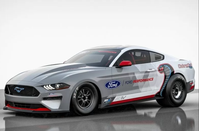 Ford kenalkan Mustang listrik Cobra Jet 1400