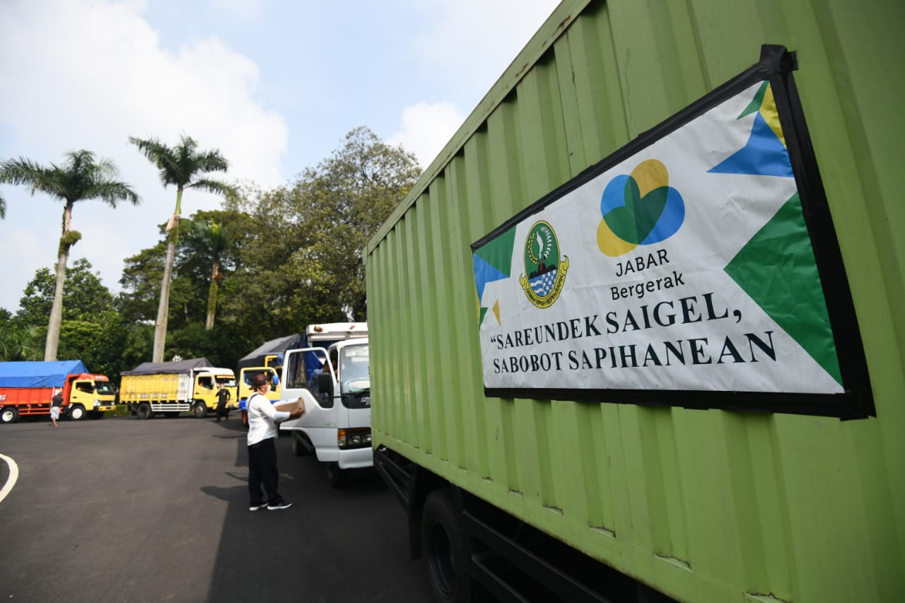 135 Wastafel Portabel Didistribusikan untuk Dipasang di Pasar Tradisional se-Jabar