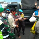 Cek Poin PSBB di Bunderan Cibiru Berdampak Macet Panjang