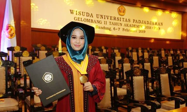 Mahasiswa Semester Akhir Bebas Biaya