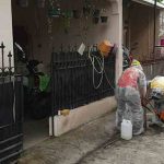 Tidak Ingin Tertular COVID-18, Perum Alam Sanggar Indah Lakukan Penyemprotan Secara Swadaya Tidak Ingin Tertular COVID-18, Perum Alam Sanggar Indah Lakukan Penyemprotan Secara Swadaya