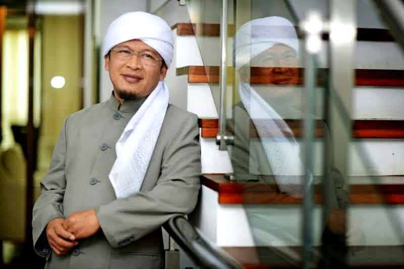 Hal Ini Diduga Penyebab Keretakan Rumah Tangga AA Gym dan Teh Ninih