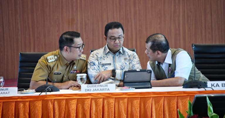 Ridwan Kamil Rekomendasikan Bentuk Lembaga Khusus Tangani Banjir Jakarta, Jabar, dan Banten Ridwan Kamil Rekomendasikan Bentuk Lembaga Khusus Tangani Banjir Jakarta, Jabar, dan Banten