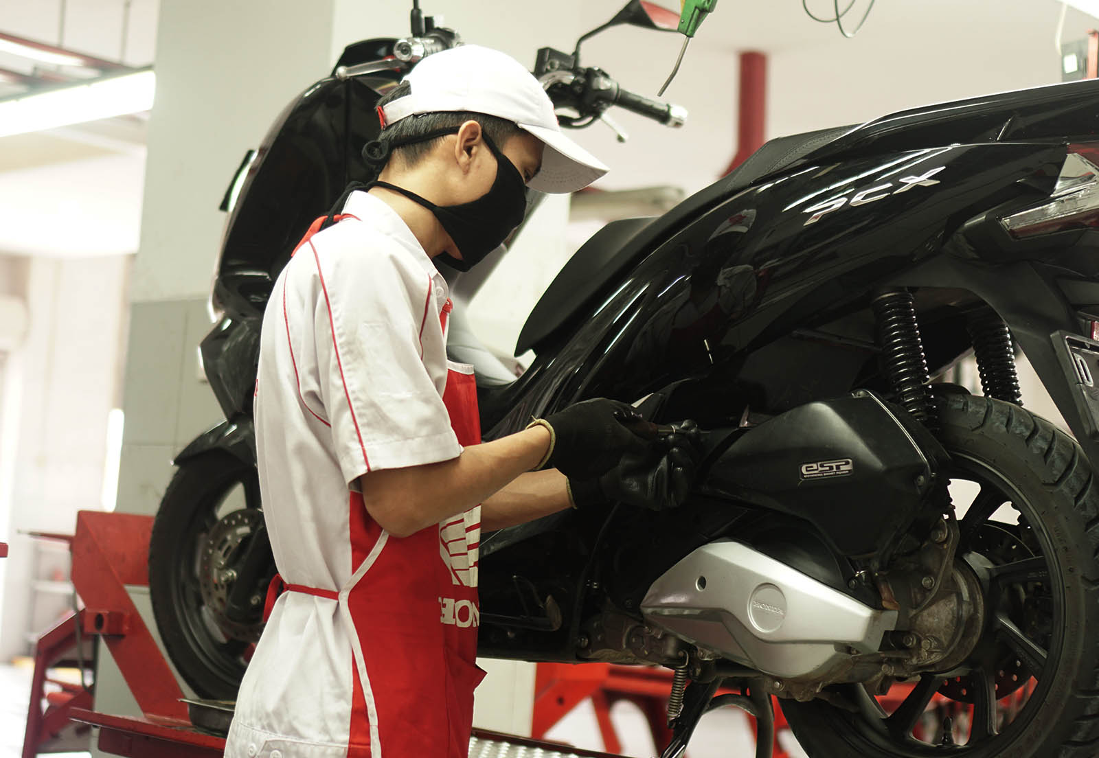 Service Motor Honda di Jawa Barat Sambil Beramal