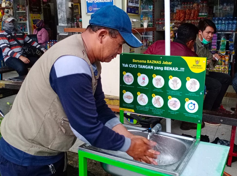 Cegah Korona, Baznas Jabar Sebar Wastafel Sehat untuk Masyarakat