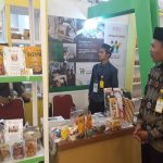 Pameran salah satu Produk Program OPOP (One Pesantren One Product) di Batam Fest 2019, beberapa waktu lalu. (Istimewa For Jabar Ekspres)