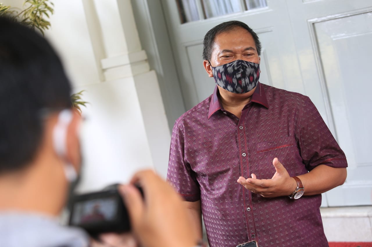 Oded Geram Ada Banyak Telpon Palsu ke Call Center Covid-19 Oded Geram Ada Banyak Telpon Palsu ke Call Center Covid-19