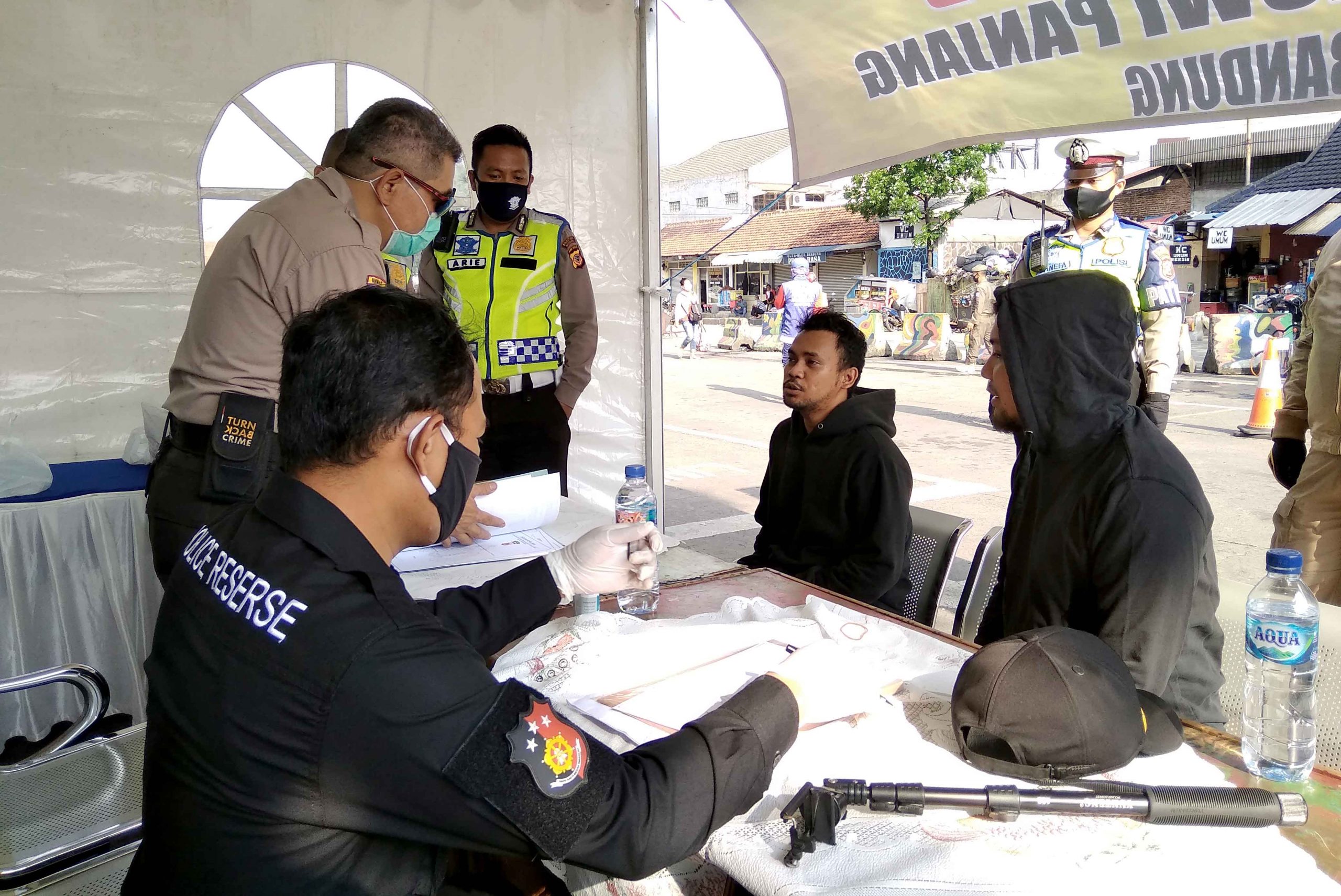 Di Terminal Leuwi Panjang Masih Banyak Warga yang langgar Aturan PSBB