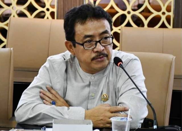 Fraksi PKB Sisihkan Gaji Selama Dua Bulan Bantu Covid-19 Fraksi PKB Sisihkan Gaji Selama Dua Bulan Bantu Covid-19