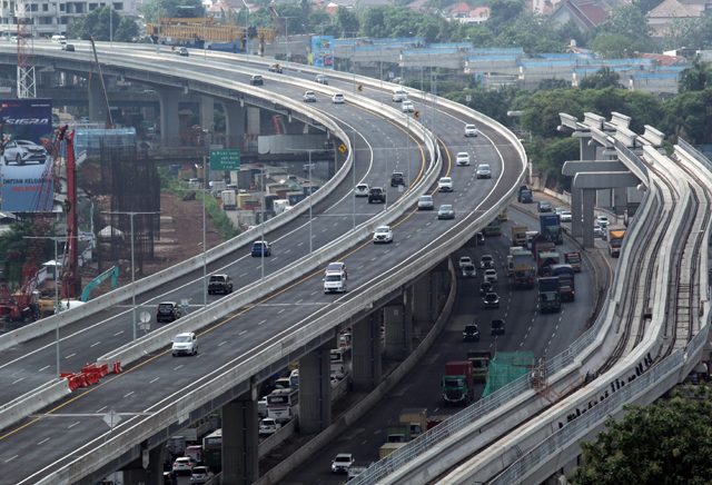 Mulai Hari Ini, Tol Layang Jakarta-Cikampek Ditutup