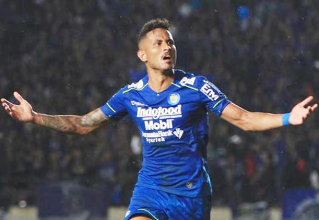 Wander Luiz Dapat Pujian Selama Isolasi Mandiri Wander Luiz Dapat Pujian Selama Isolasi Mandiri