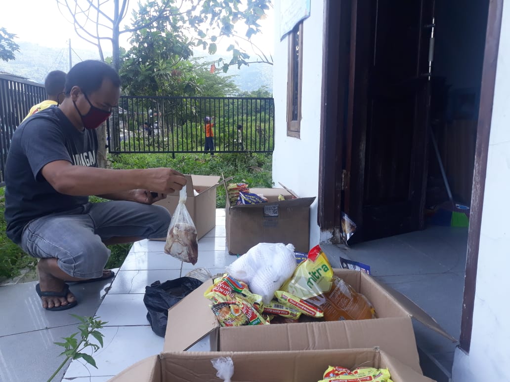 Paket Sembako Ayam Busuk, Diindikasikan Ada Kelalaian dan Kerugian Uang Negara?