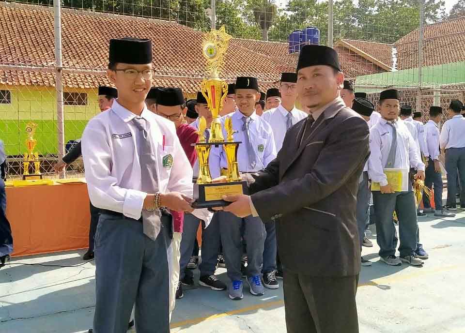 MA Al Falah Miliki Segudang Prestasi dari Ilmu Umum sampai Agama MA Al Falah Miliki Segudang Prestasi dari Ilmu Umum sampai Agama