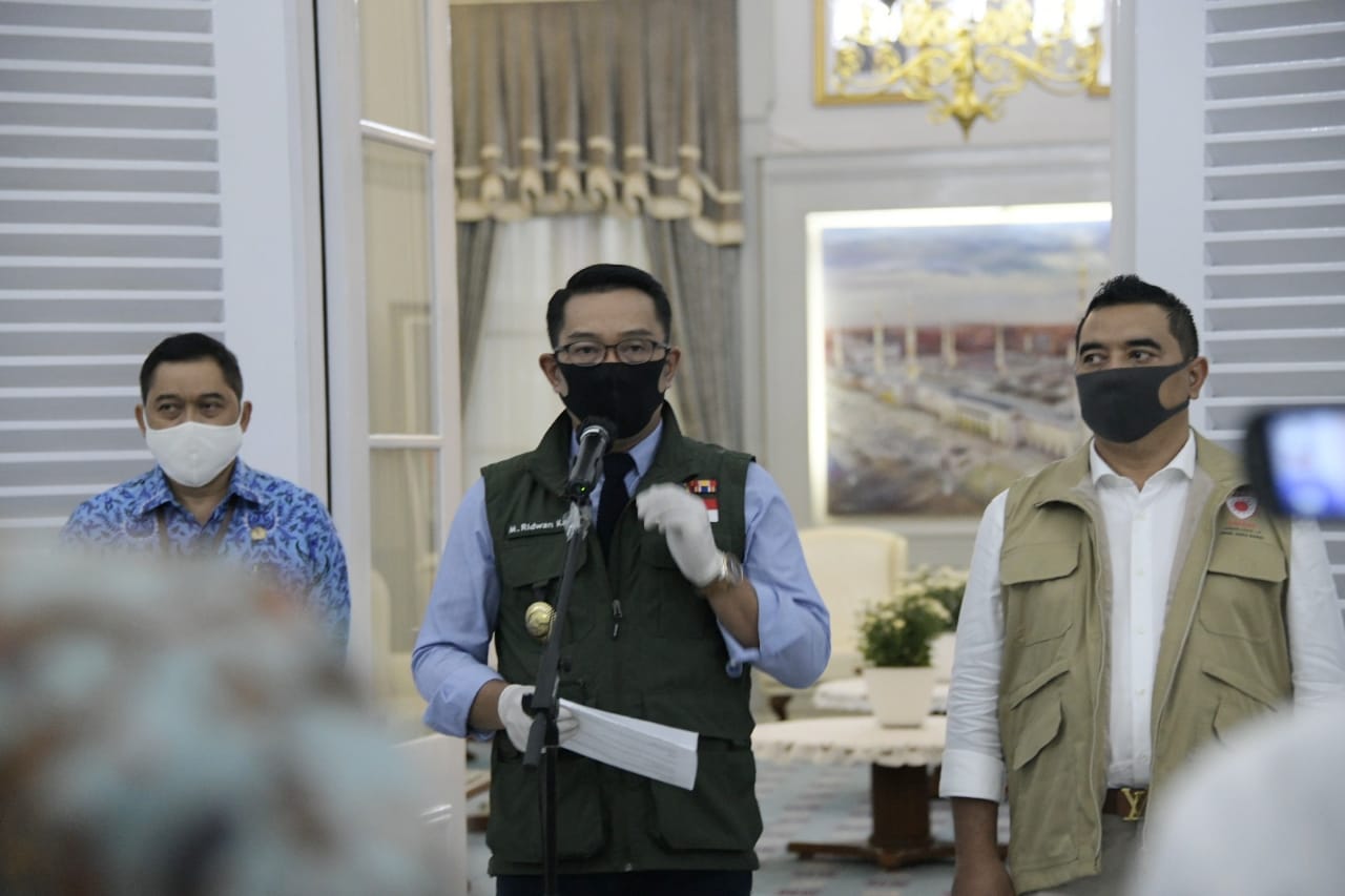 PSBB Bandung Raya Dimulai Rabu Pukul 00.00 WIB, Warga Diminta Taati Aturan PSBB Bandung Raya Dimulai Rabu Pukul 00.00 WIB, Warga Diminta Taati Aturan