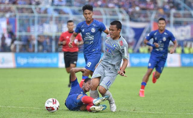 Dado Akui Arema vs Persib Paling Berkesan