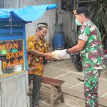Prajurit Pusdikkav Bagikan Sembako dan Edukasi Warga Antisipasi Covid-19