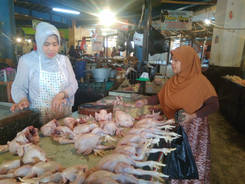 Pengaturan Jam Operasional Pasar Tradisonal dan Pasar Modern Banyak Dikeluhkan